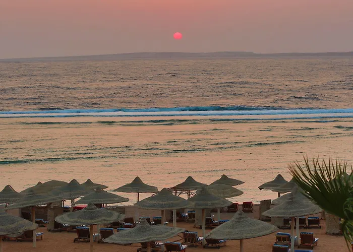 Resort Charmillion Sea Life 4*