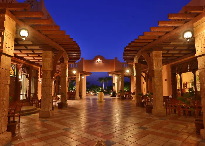 Resort Charmillion Sea Life 4*