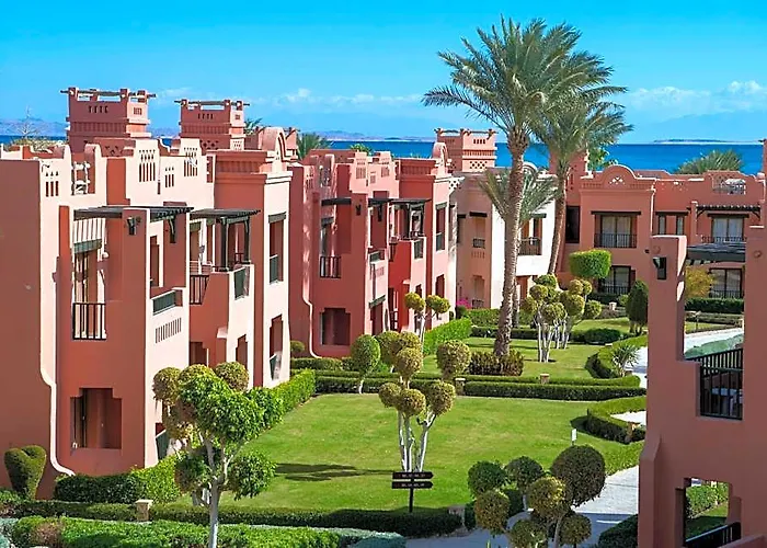 Resort Charmillion Sea Life